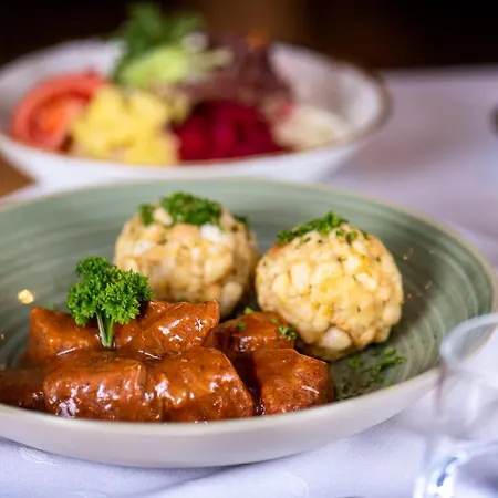 Restaurant Dorfalm Panzió 3*