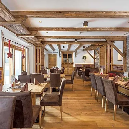 B&B Restaurant Dorfalm 레오강