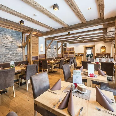 Panzió Restaurant Dorfalm Leogang